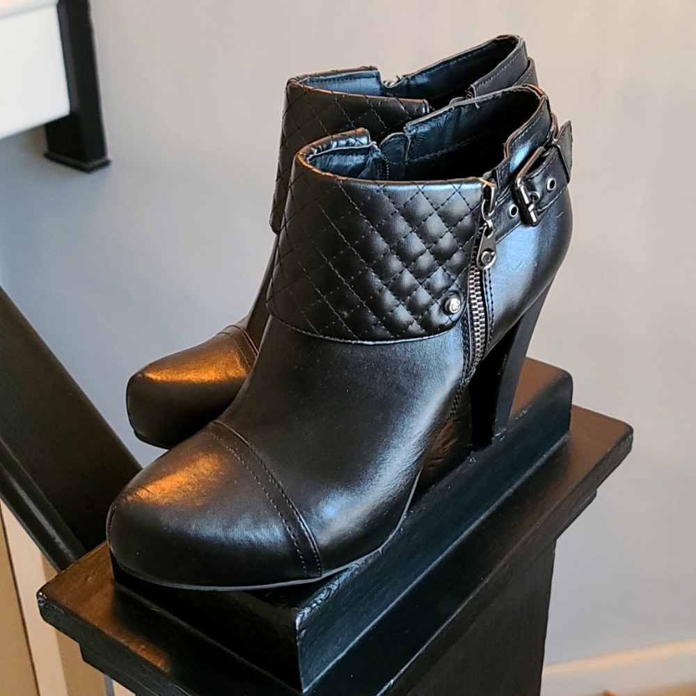 Black Guess Booties